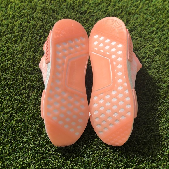 🚨SALE SALE🚨 Adidas NMD_R1 STLT PK - Picture 5 of 5